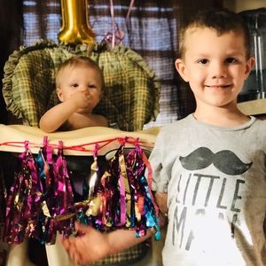 Meet your Posher, Monnye